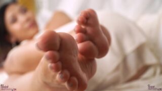Goddess Feet Worship – Aiko Moe porn star nude video leaked