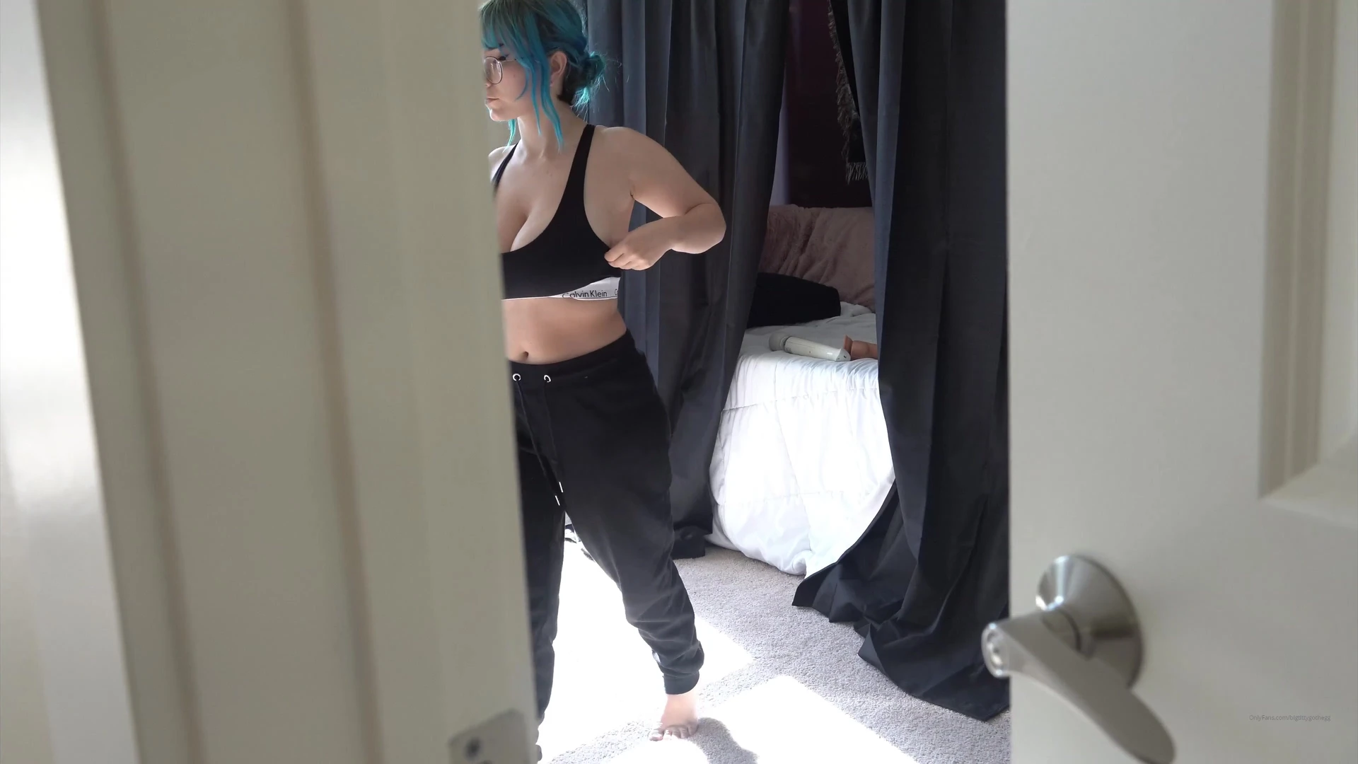 pretty Lewd Goth Bigtittygothegg Porn