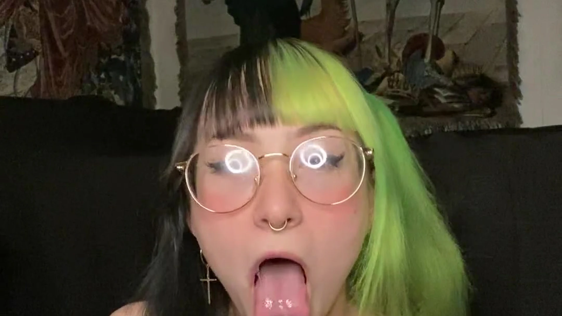 Exposed Teen Bigtittygothegg onlyfans nude slut