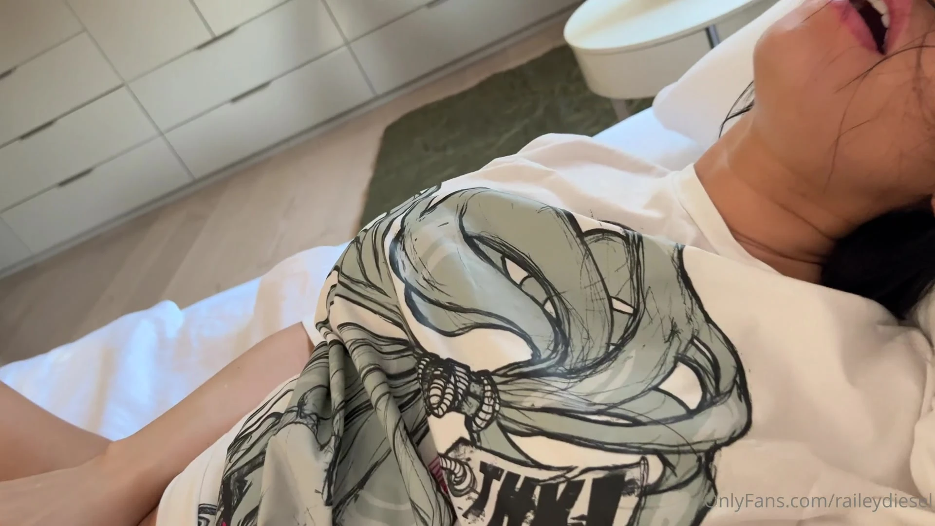 egirl Brunette Raileydiesel leaked tits pic