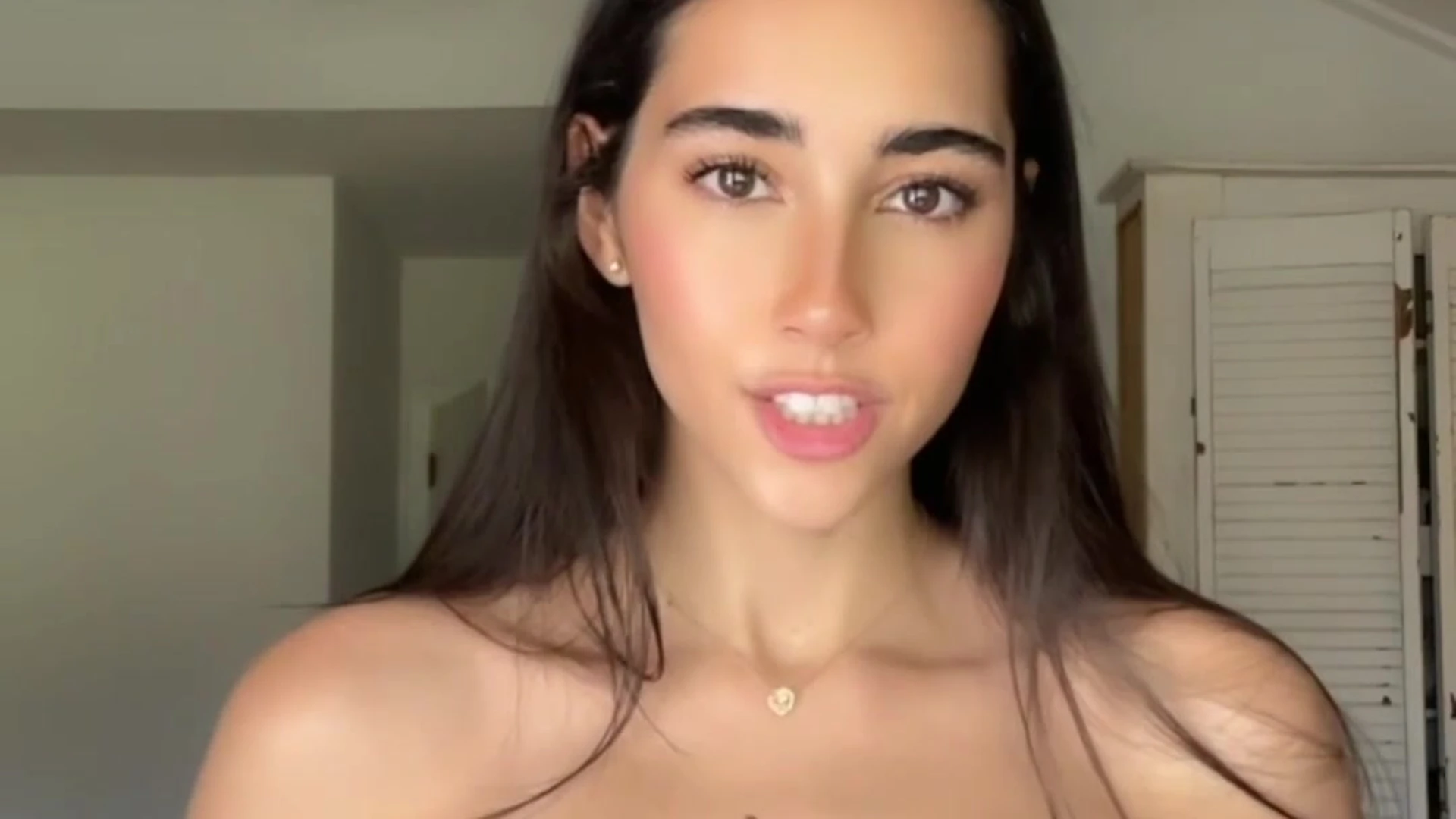 hot girl Brazilian Izzy Green leaked onlyfans pic Vid