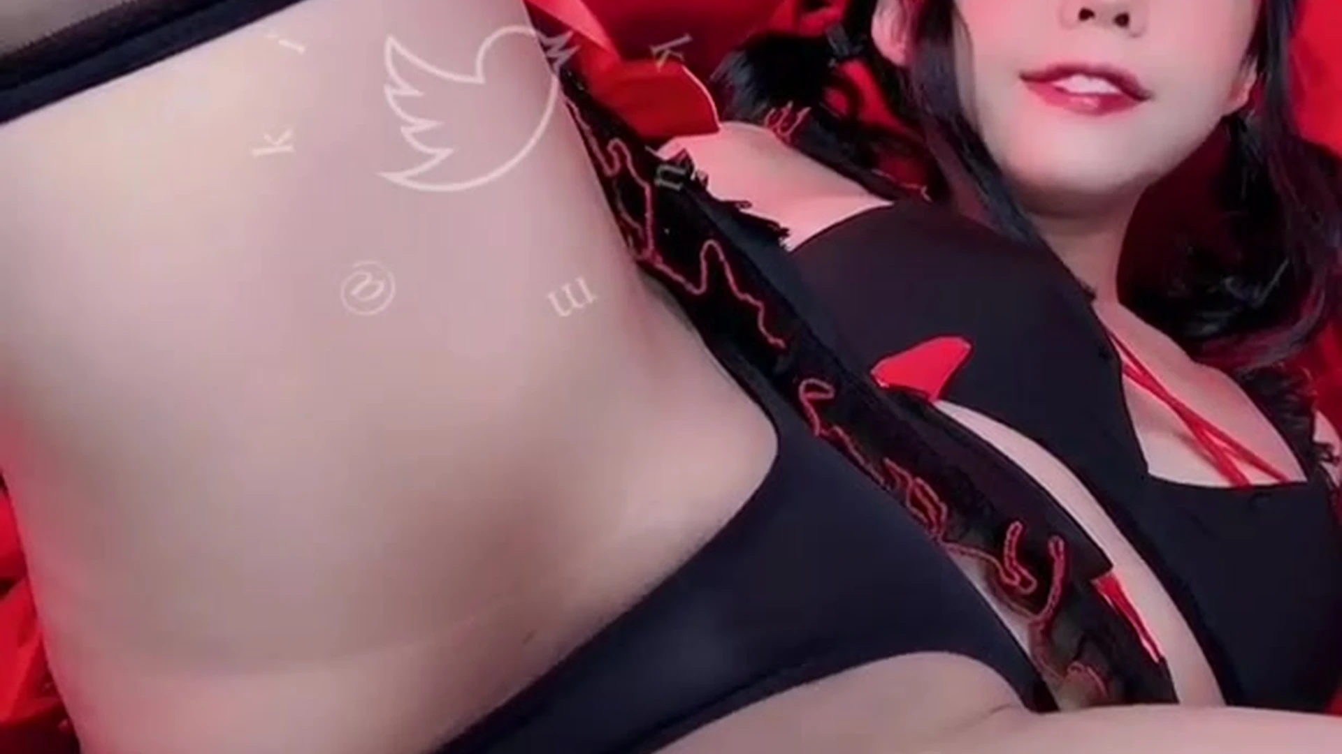 Young Kitty Kum leaks OF Video