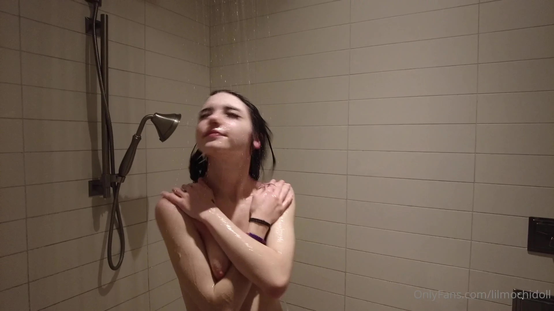 beautiful Pierced Vivian Bummed leaks OF Exposed