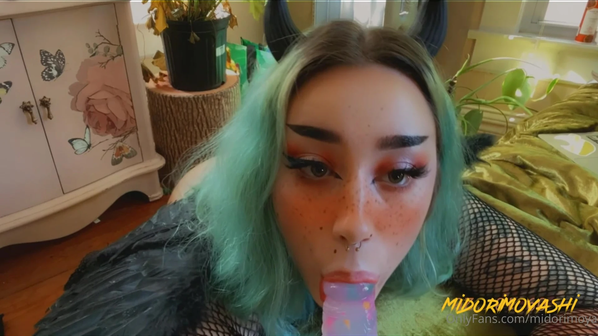 Horny Big tits Midori Bug leaks Video Exposed