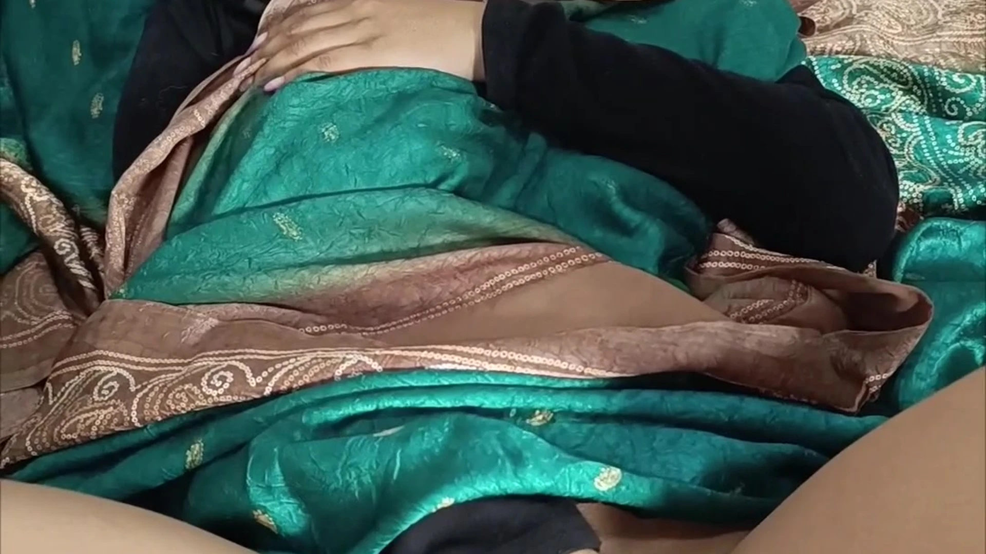 Sexy Thick Indian Goddess pussy reveal Full Video Leaked Hot
