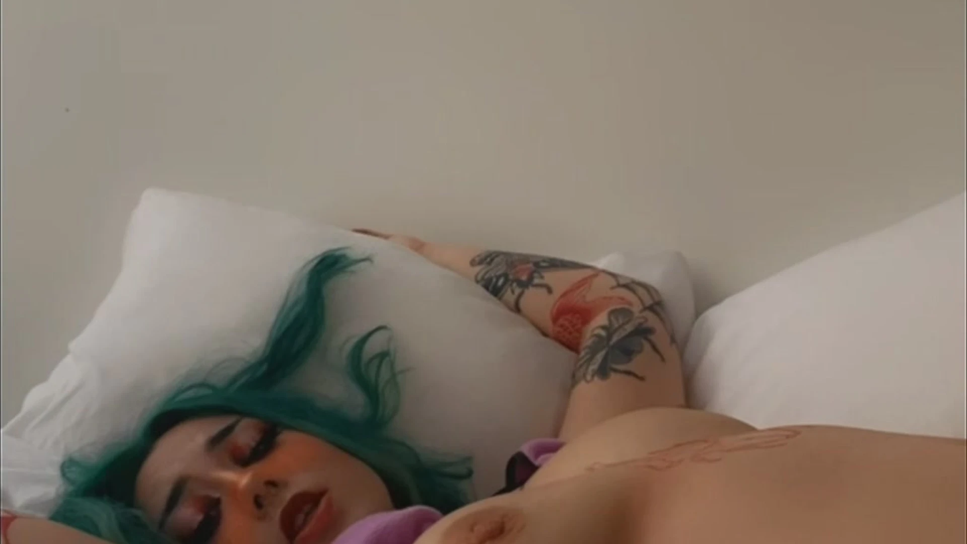 Epic Sexy Naughty Cosplayer Midori Bug naked PRIVATE