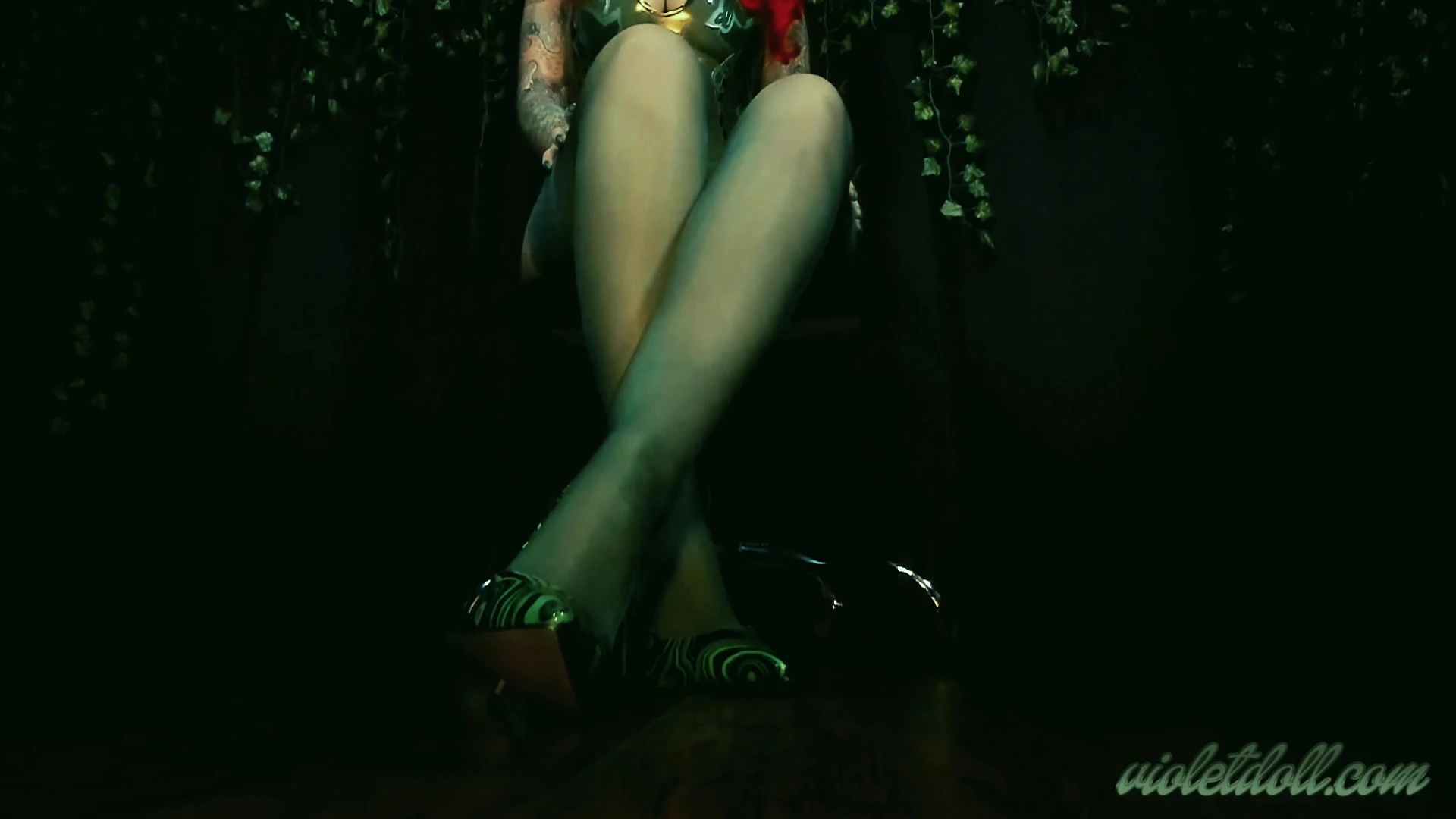 Sexy MILF Viollet Doll leaks Epic