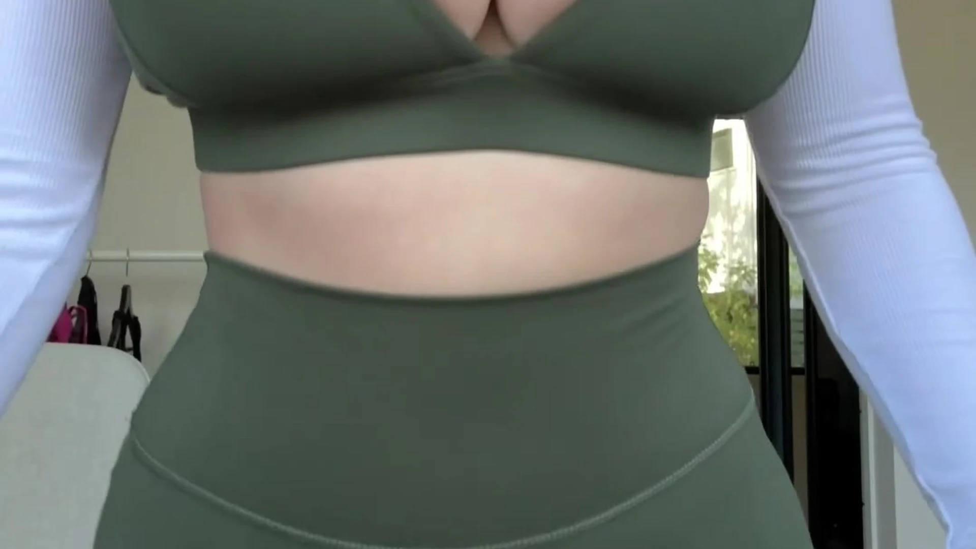 Sexy Slut Young Wett Melons  leaked videos