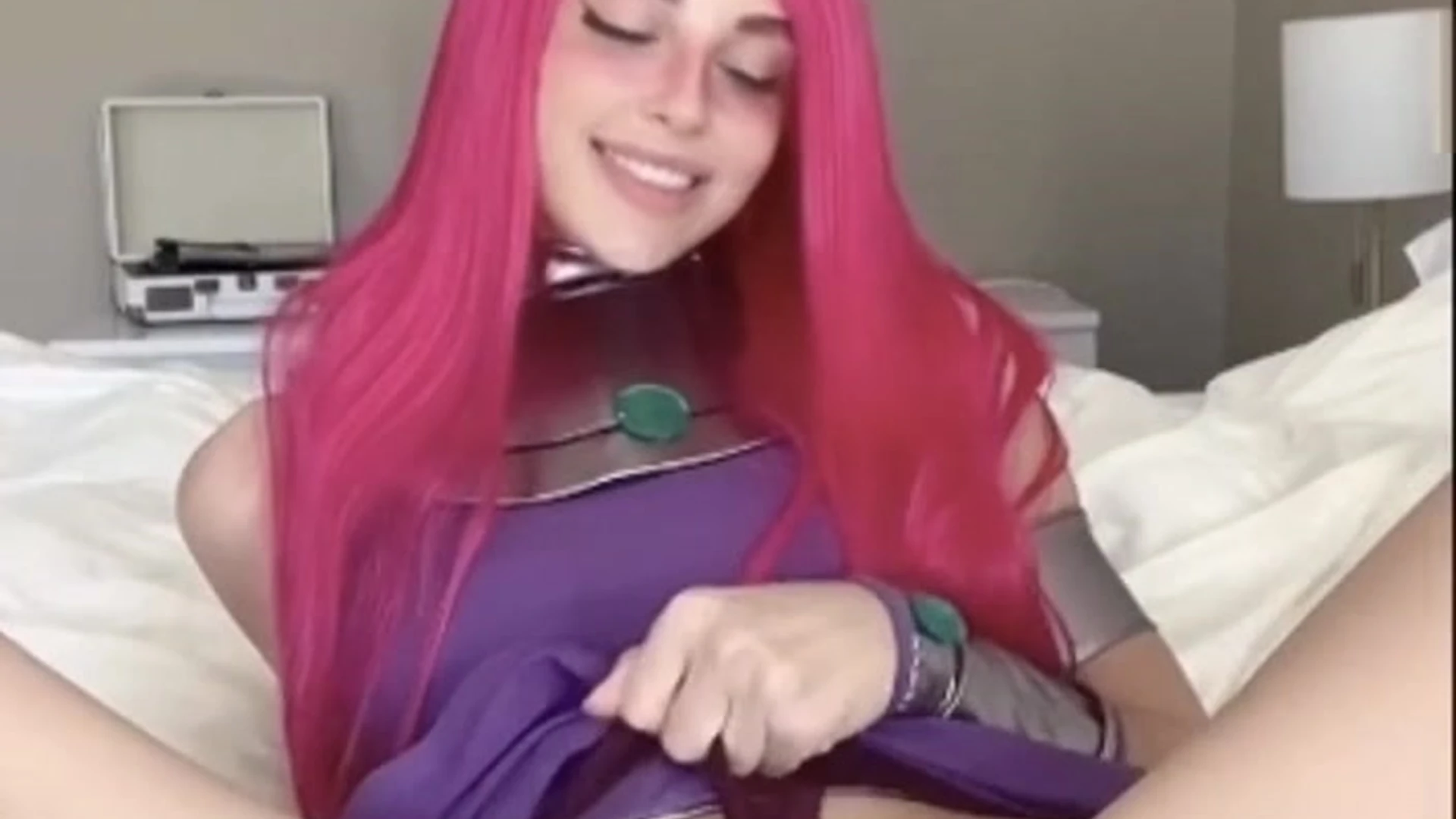 Young Doll Sunny Ray porn videos