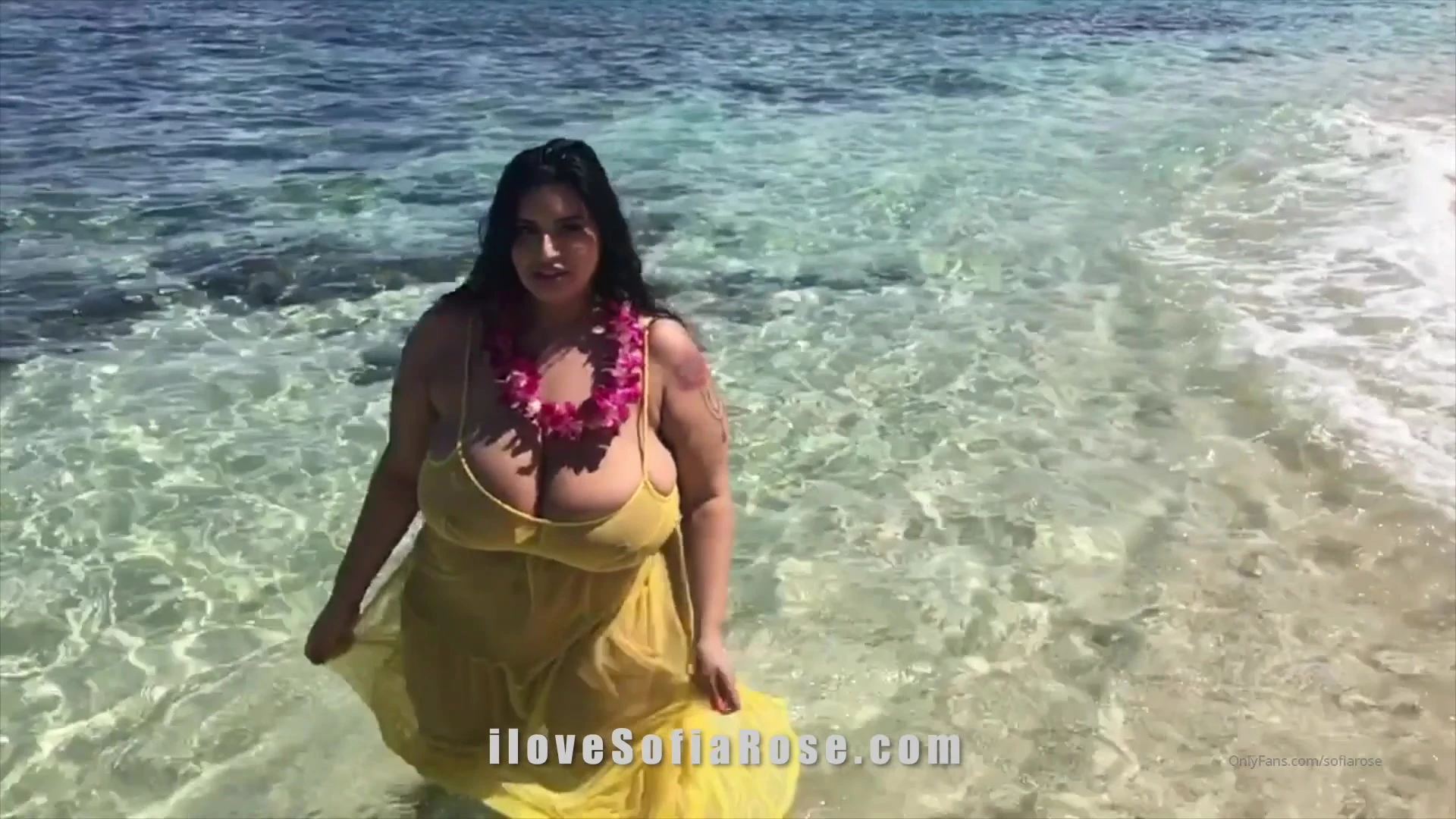 Unreal Sexy Big camgirl Sofia  only fans  give away!!