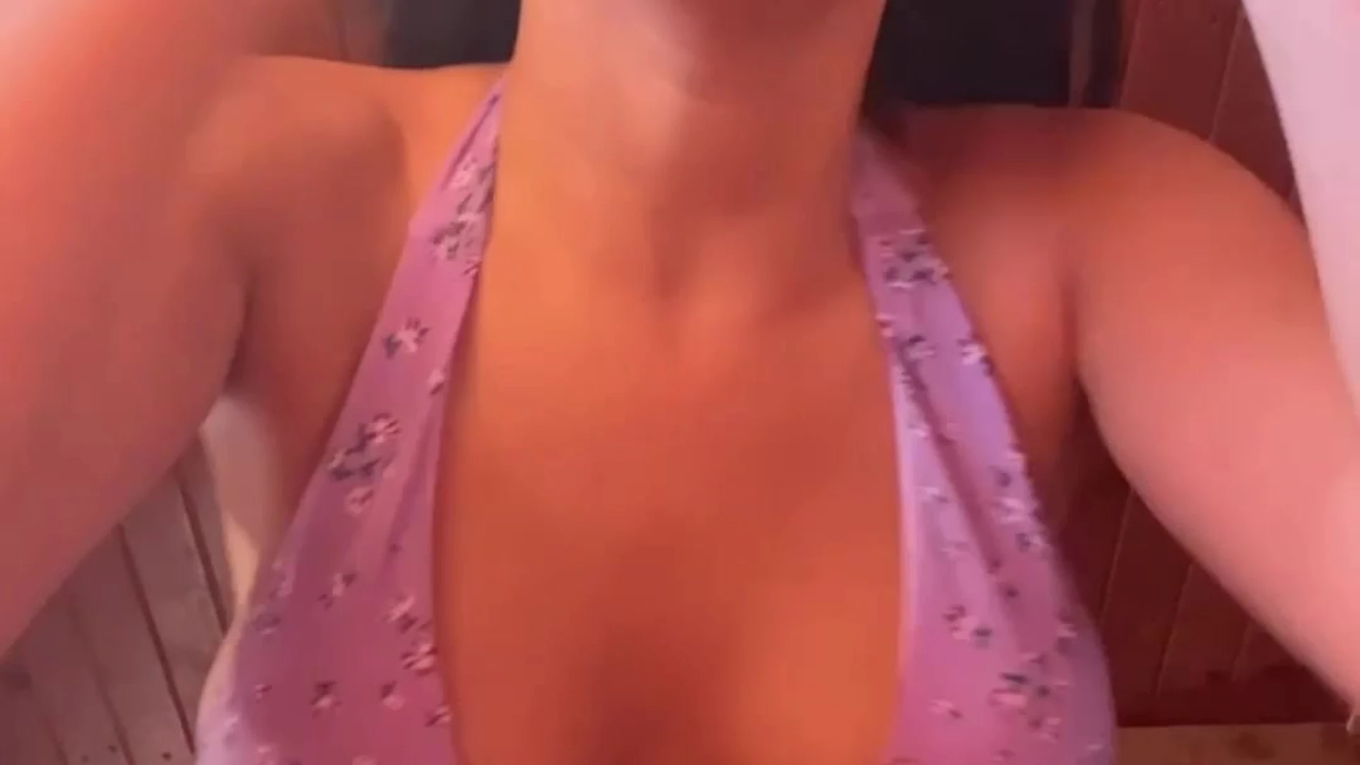 Petite Michelle Rabbit porn videos spilled Free